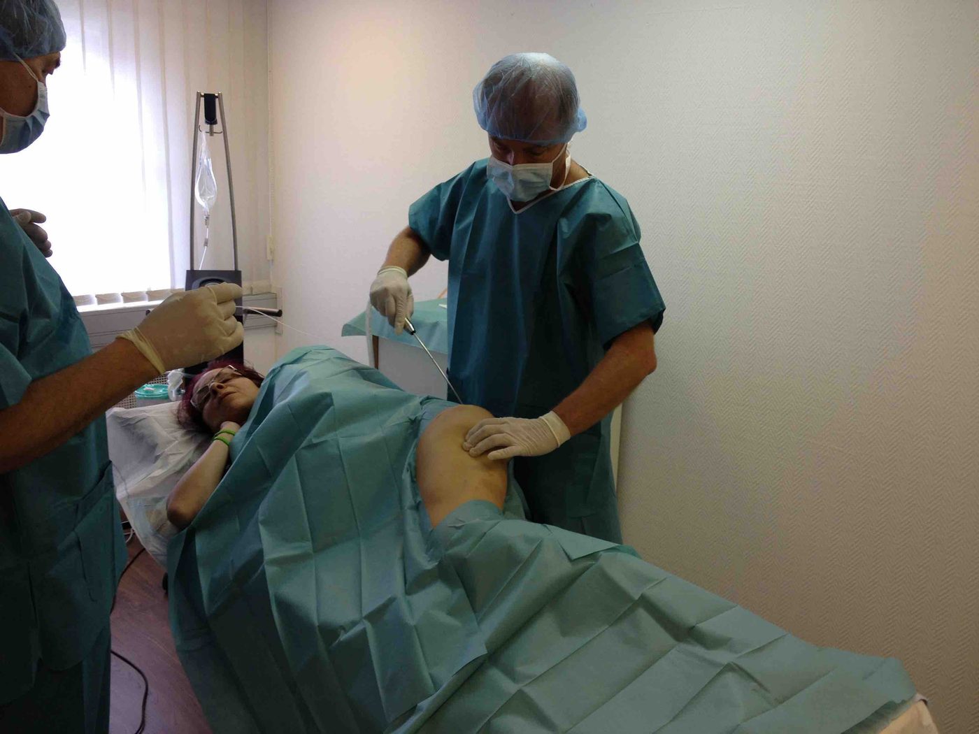 Aspen Combi Lipo procedure in local anesthesia